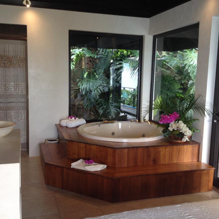 Villa Bellavista Teavaro ภายนอก รูปภาพ